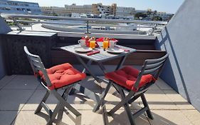 Le Cap d'Agde Grand T2 de standing avec box Village NATURISTE